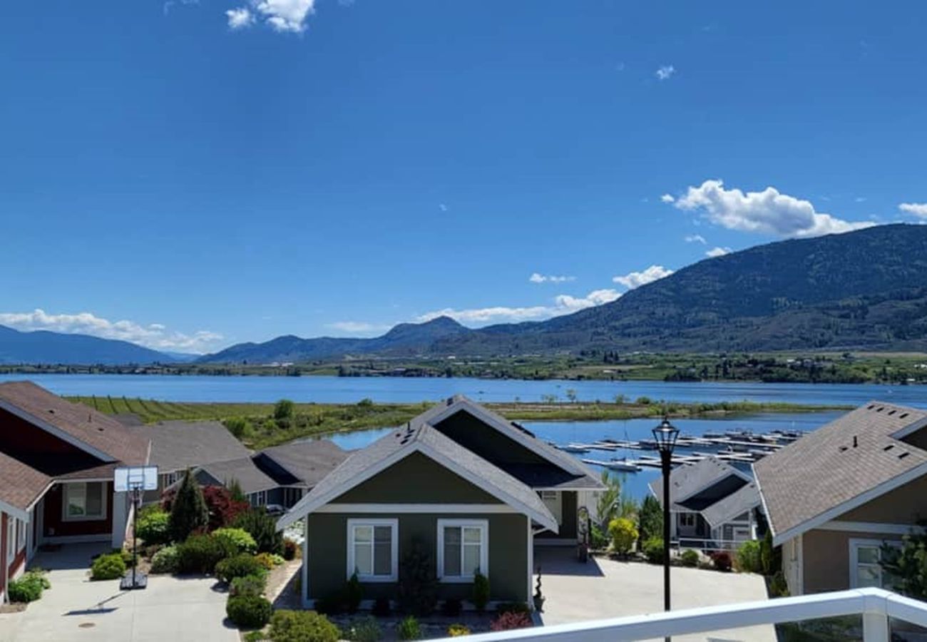 House in Osoyoos - Lake View Cottage fantastic views with 2 kitchens #212
