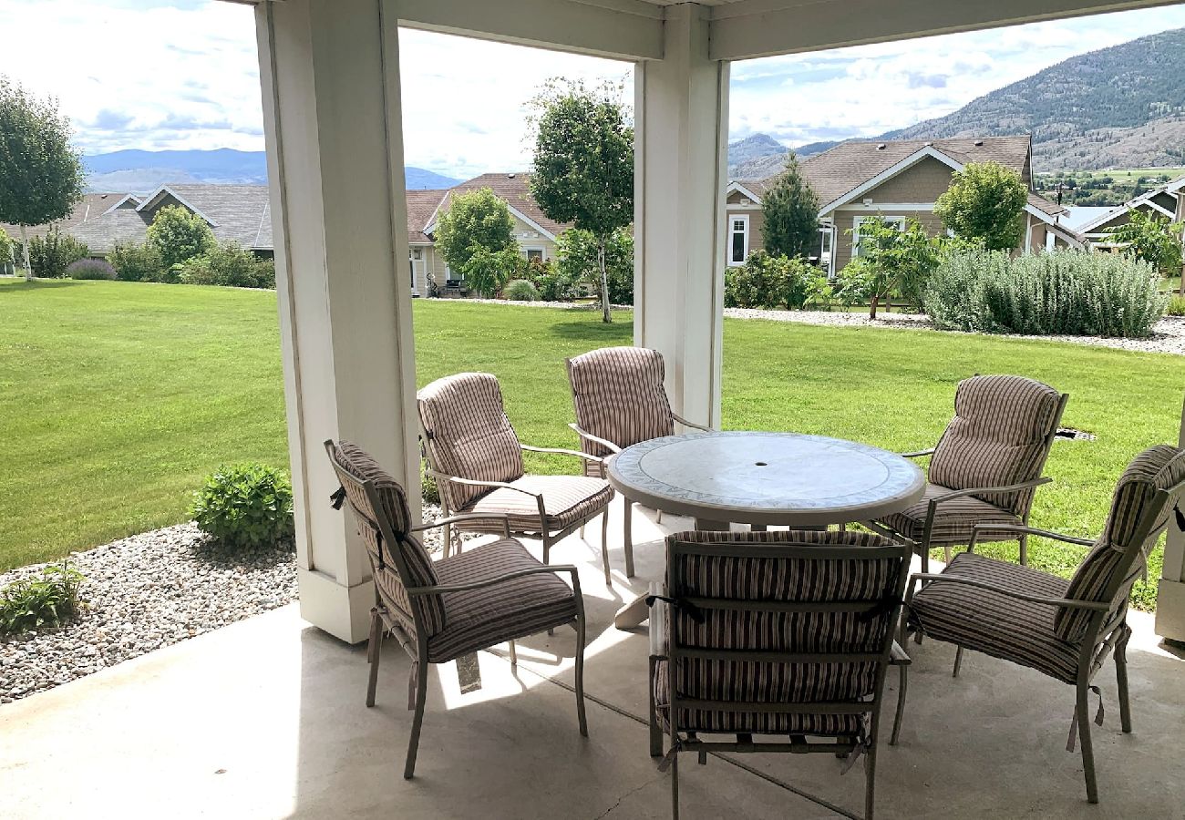 House in Osoyoos - View - Beautiful home w/ 2 kitchens #198 