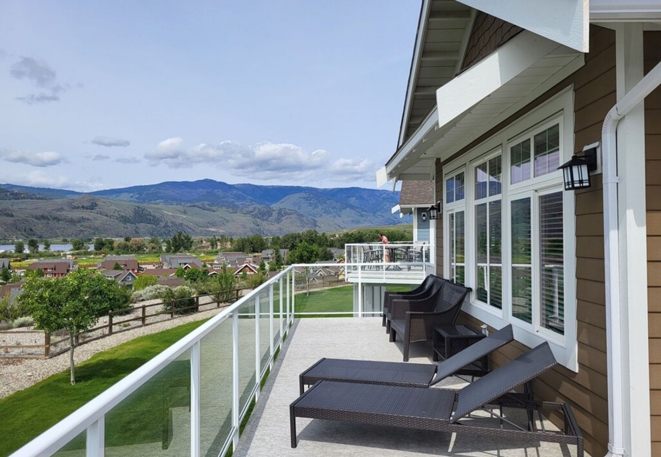House in Osoyoos - View - Beautiful home w/ 2 kitchens #198 